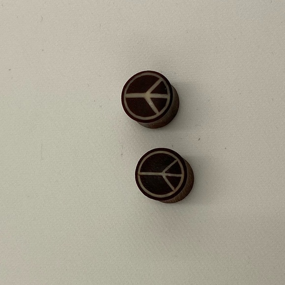 Peace Sign Wood Earrings Plugs Gauge 1/2” - Picture 2 of 2